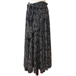 LAPIS Long Tie Waist Maxi Skirt - Black and Cream Polka Dot Size M